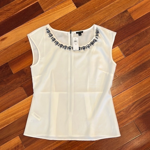 ⭐️ New Ann Taylor Embellished Peplum Top Size 10 - Picture 1 of 7